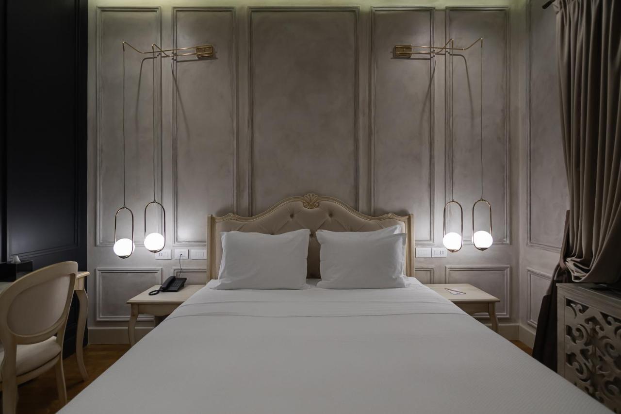 Tresor Art Boutique Hotel Korce Bagian luar foto