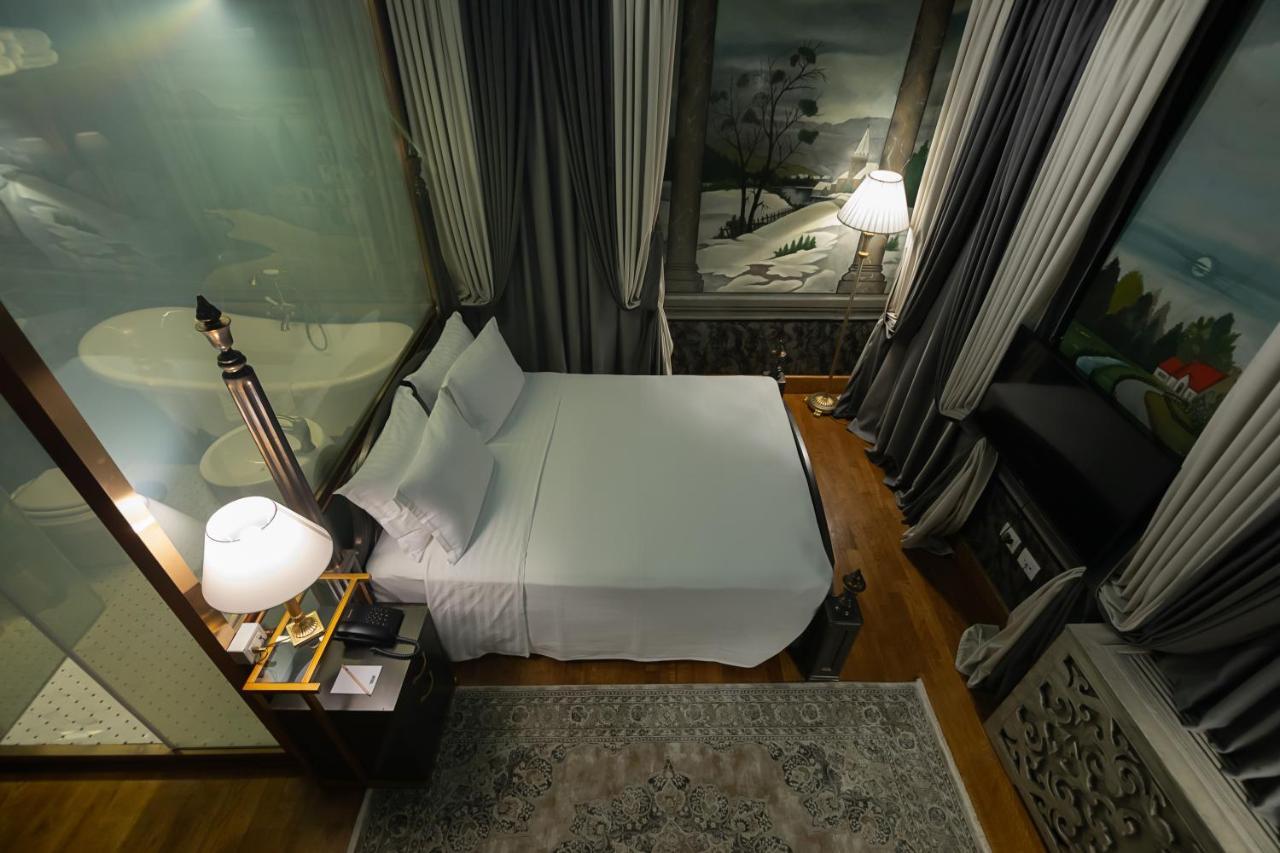 Tresor Art Boutique Hotel Korce Bagian luar foto