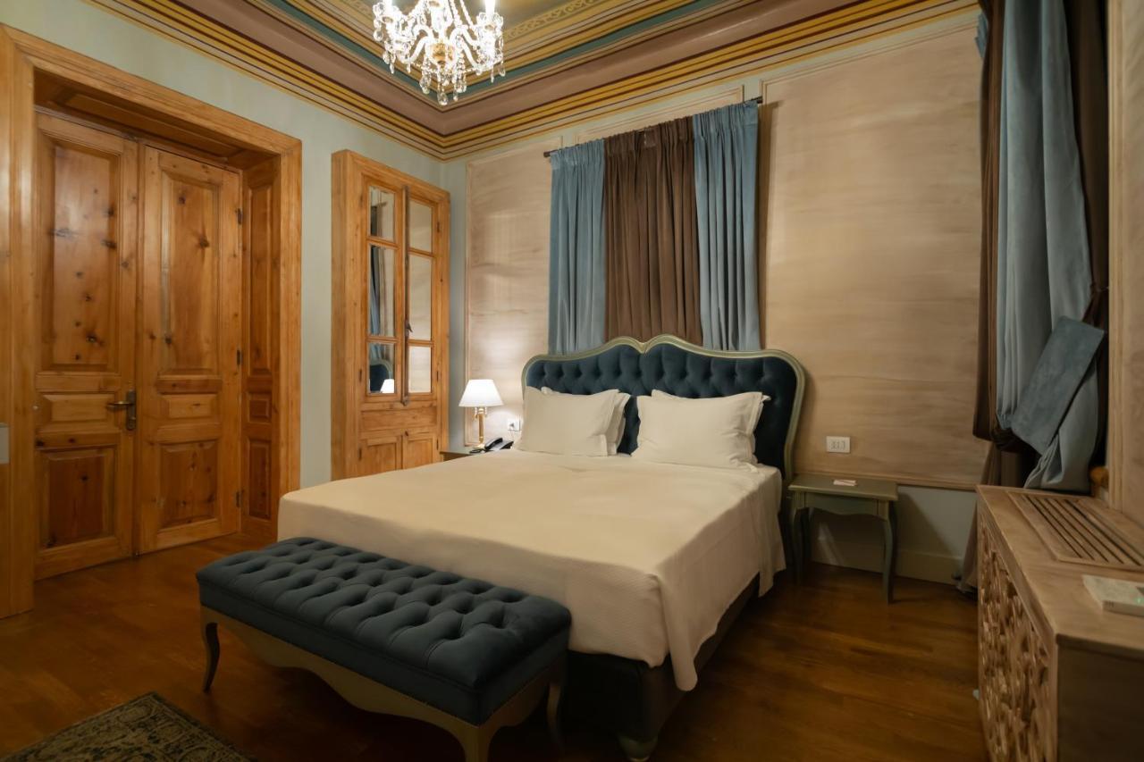 Tresor Art Boutique Hotel Korce Bagian luar foto