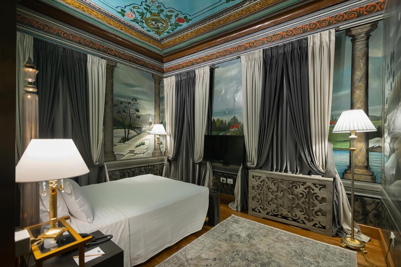 Tresor Art Boutique Hotel Korce Bagian luar foto