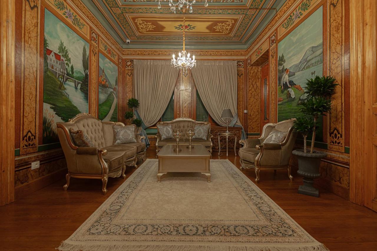 Tresor Art Boutique Hotel Korce Bagian luar foto
