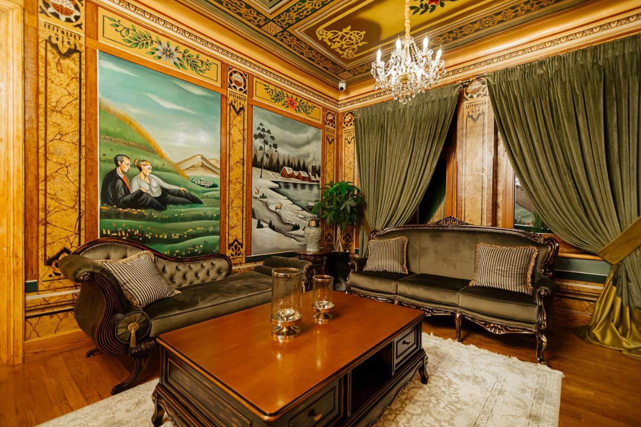 Tresor Art Boutique Hotel Korce Bagian luar foto