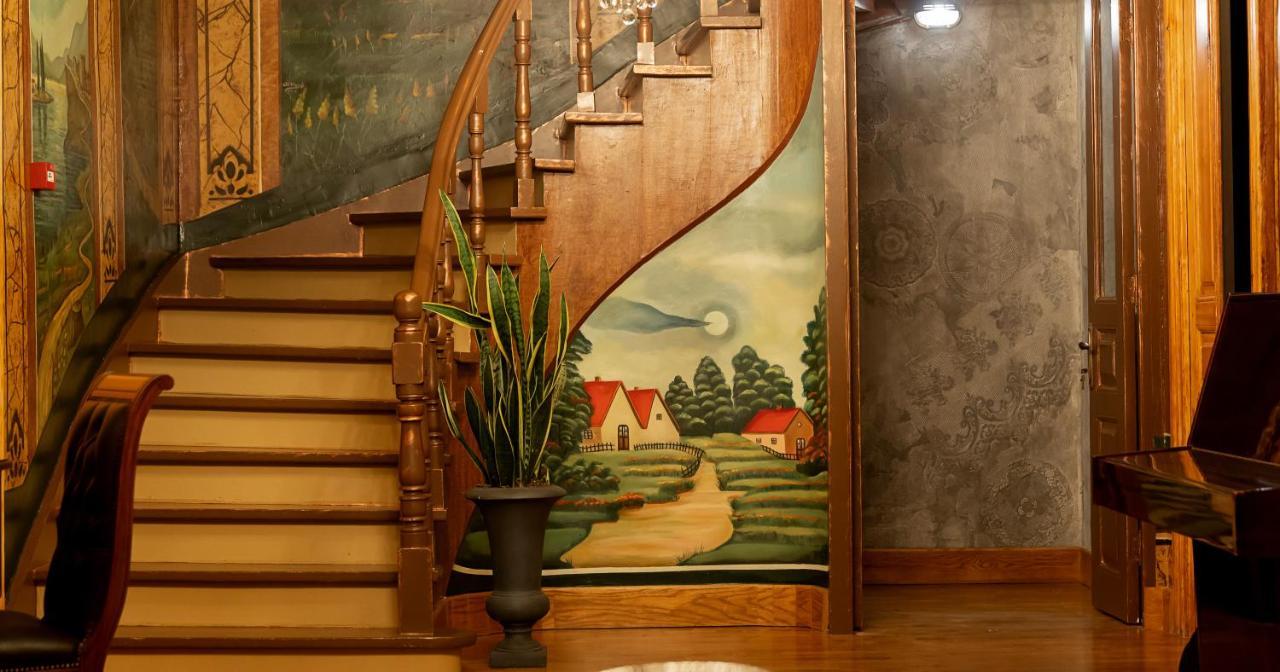 Tresor Art Boutique Hotel Korce Bagian luar foto